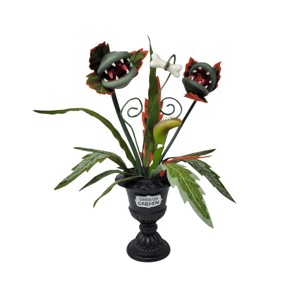 Hyde & Eek Ghoulish Garden Planter Venus Flytrap 202 Halloween Decor Target New